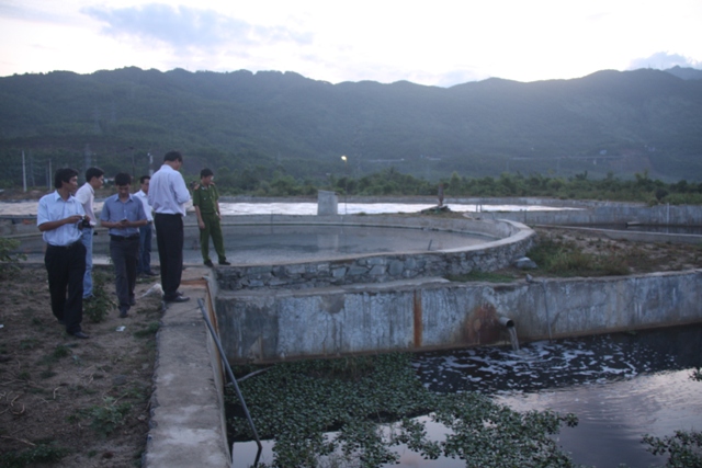 Đà[-]Nẵng:[-]Không[-]đánh[-]đổi[-]tình[-]trạng[-]ô[-]nhiễm[-]môi[-]trường[-]để[-]phát[-]triển[-]kinh[-]tế